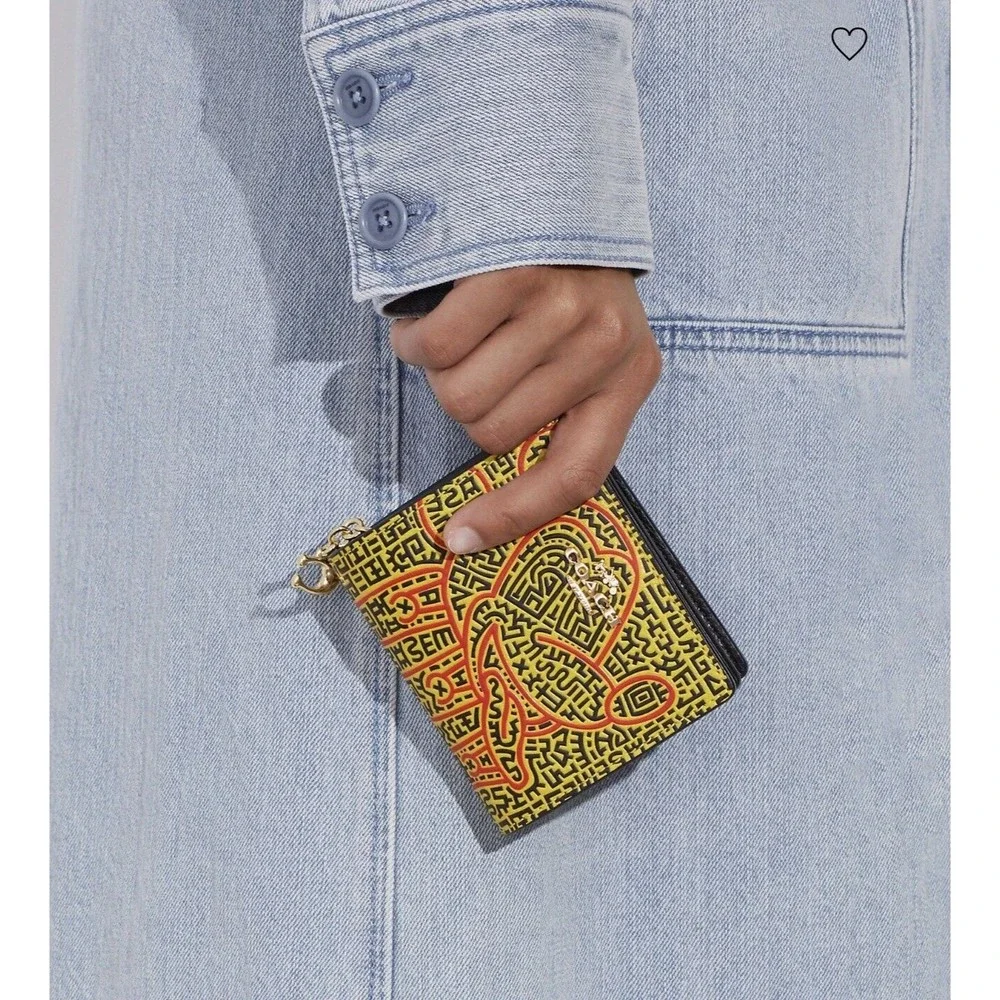 Coach C7446 Disney Mickey Mouse X Keith Haring Snap Zip Wallet NWT Org $198 - Picture 9 of 11